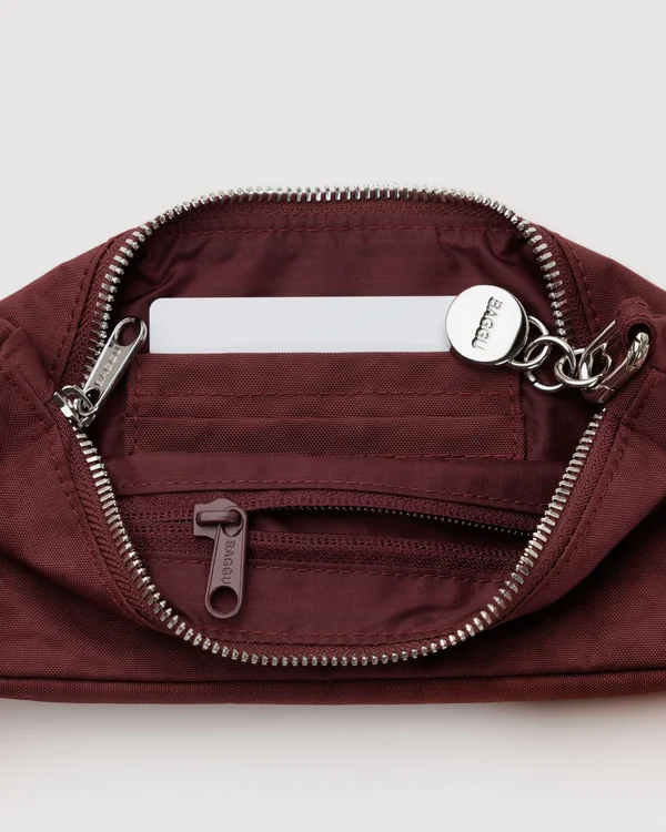 Nylon Pochette - Sale - Mahogany - Size: B