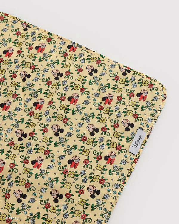 Puffy Picnic Blanket - Storybook Floral - Material: ripstop-nylon
